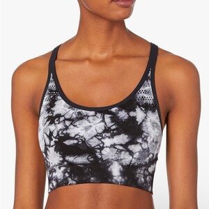 Marika Women's Kailyn Seamless Sports Bra

S/M

Tye dye